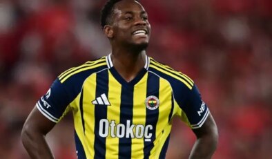 Jhon Duran’ın neden oyundan alındığı ortaya çıktı