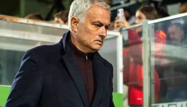 Jose Mourinho’nun Benfica’sı ağır yaralı! Daha 2026’ya girmeden şampiyonluğun uzağında kaldılar