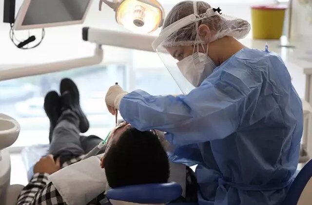 Meclis’e sunulan ücretsiz implant tedavisi için 2 şart var