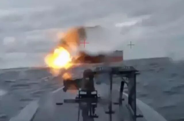 Karadeniz’de bir gemiye daha saldırı