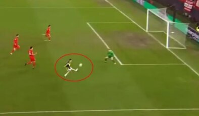 Kerem Aktürkoğlu, Avrupa Ligi’nde tarihe geçti! 18 yıl sonra bir ilk