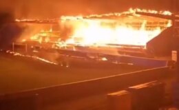 Küme düştüler, 15 yaşındaki 3 çocuk stadı ateşe verdi