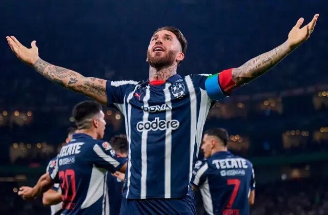 Manchester United’dan Sergio Ramos’a kanca