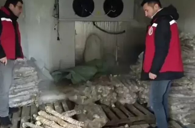 Manisa’da 4 milyon liralık bozuk kokoreç imha edildi