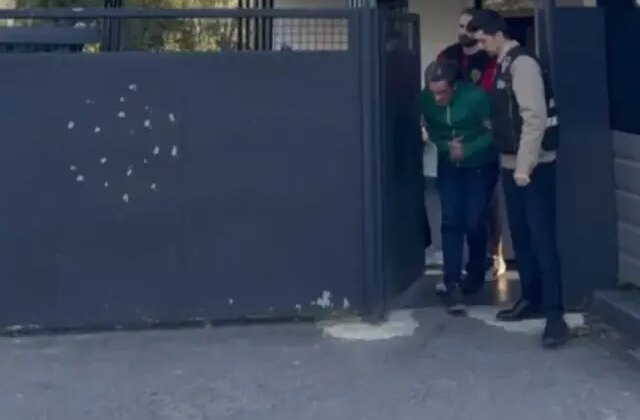 Mide ağrısıyla hastaneye gitti, tomografiyi gören doktor hemen polisi aradı