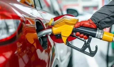 Nakit ödediği benzin ücreti başını belaya soktu! Artık kara listede