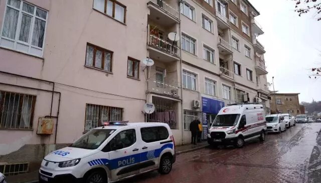 Niğde’de yaşlı çift evlerinde ölü bulundu