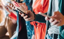 Öğrenciye ÖTV’siz akıllı telefon! Modeller belli oldu, tek bir şart var