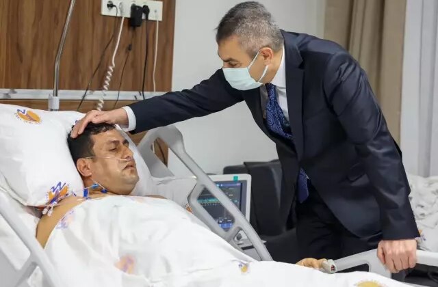 Okul bahçesinde tüfekle vurulan müdürden güzel haber