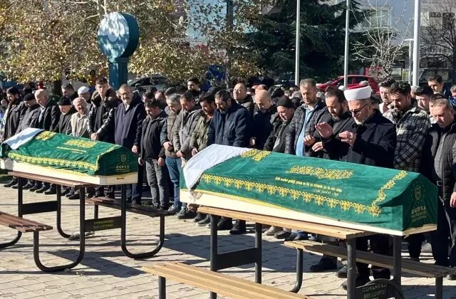 Öldürüp intihar etmişti, kızıyla yan yana toprağa verildi