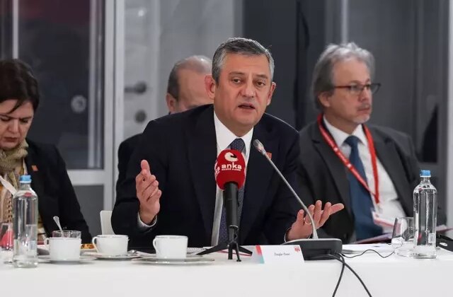 Özel’e Avrupa’da soğuk duş! Hayranlık duyduğu liderle görüşemedi