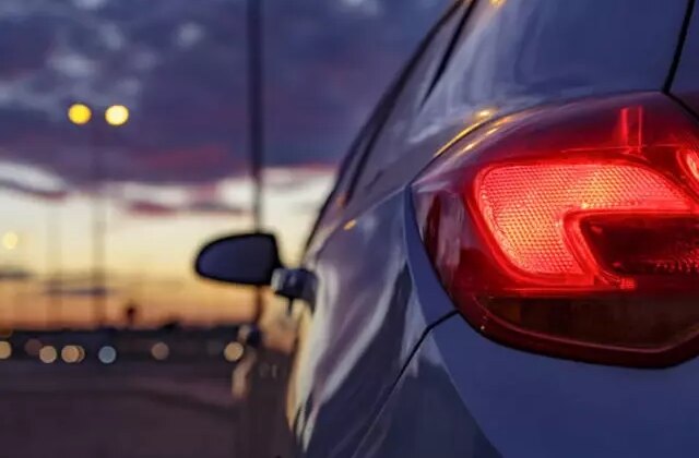 Porsche sahipleri şaşkın: Araçlar aniden kendini kilitliyor!