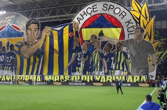 Rakamı duyanlar inanamıyor! İşte derbideki dev koreografinin maliyeti