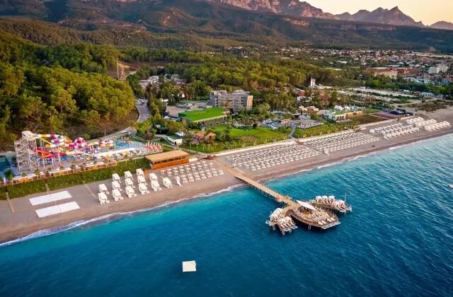 Rus iş insanın lüks oteli 6 milyar TL’ye satışa çıkarıldı