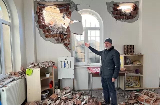 Sabah yürüyüşüne çıkan yaşlı kadın 31 öğrencinin hayatını kurtardı