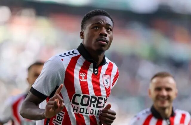 Samsunspor’dan Fenerbahçe ile anlaşan Anthony Musaba’ya olay sözler