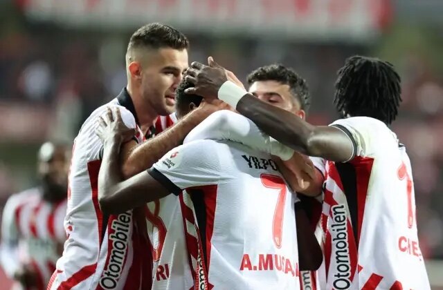 Samsunspor ligde ve Avrupa’da kaybetmeyi unuttu