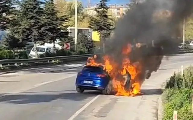 Süper Lig ekibinin yıldızı ölümden döndü! Aracı alev yandı