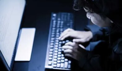 Sanal medyada tetikçi ilanı verdi, gözaltına alındı