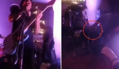 Şarkıcı sahnedeyken elektrik akımına kapıldı