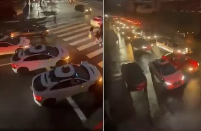 Şehirde büyük kaos! Otonom araçlar bir anda durdu, trafik kilitlendi