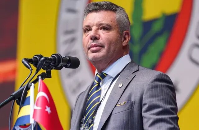 Serbest kalan Sadettin Saran soluğu Fenerbahçe’nin maçında aldı