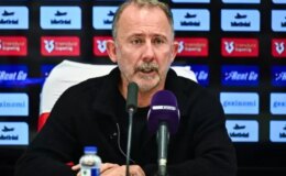 Sergen Yalçın biletlerini kesti! Beşiktaş’ta Necip Uysal ve Mert Günok’tan sonra 2 ayrılık daha