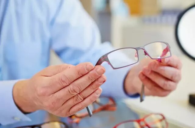 SGK tarih verdi! Çok odaklı gözlükler tamamen ücretsiz oluyor