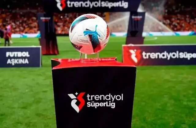 Süper Lig’de hoca değişim rekoru kırıldı