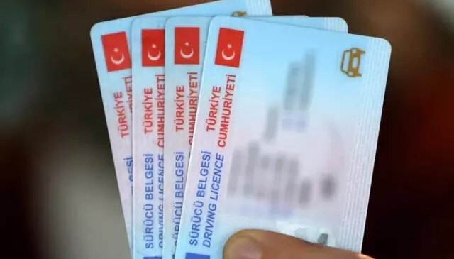 Sürücü belgeleriyle ilgili önemli karar! AYM o düzenlemeyi iptal etti