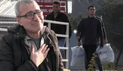 Tahliyeler başladı, ailelerin gözü kapıda: Oğlum 7 senedir içerideydi, devlet bu gençlere iş bulsun