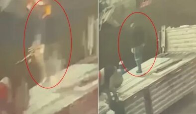Tırdan yük indiren işçiye yıldırım çarptı! Dehşet anları kamerada