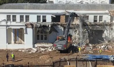 Görüntüler Beyaz Saray’dan! 123 yıllık bina moloz yığınına döndü