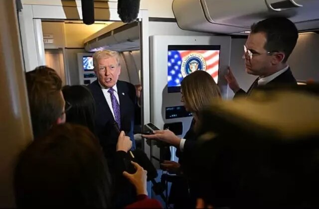 Trump MR sorularına sinirlenip muhabire ağır şekilde hakaret etti