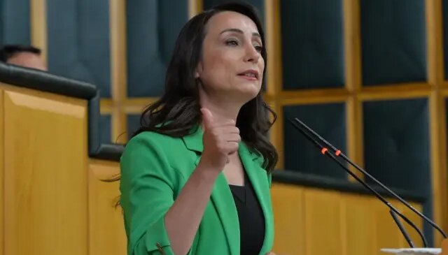 Tülay Hatimoğulları: Kürtler kamusal alanda Kürtçe Kur’an okuyabilmeli