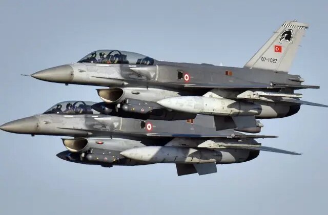 Türk F-16’ları, Karadeniz’de İHA düşürdü