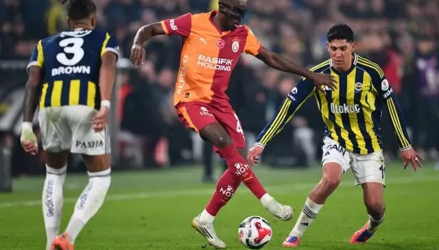 Derbiye damga vurdu! Türkiye’nin konuştuğu pozisyon dünya gündeminde