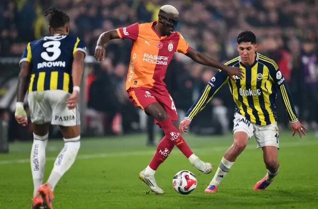 Derbiye damga vurdu! Türkiye’nin konuştuğu pozisyon dünya gündeminde