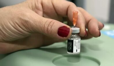 “Türkiye’ye Biontech aşısı gelmedi iddiasına” yalanlama