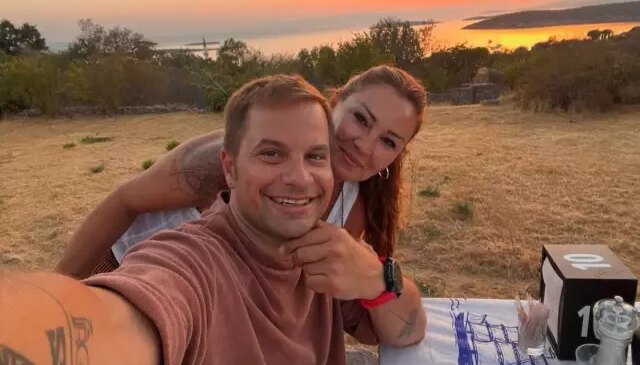 Ünlü oyuncu Yağmur Atacan’ın acı günü! Anneannesi hayatını kaybetti