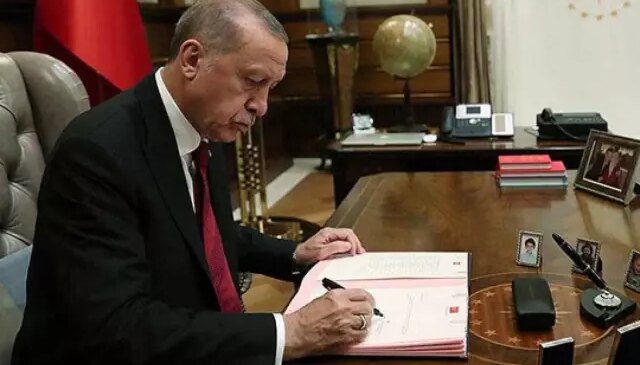 Üç bakanlıkta üst düzey değişiklikler! İşte yapılan tüm atamalar