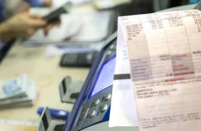 Bursa’da yardımsever iş insanı binlerce kişiyi sevindirdi