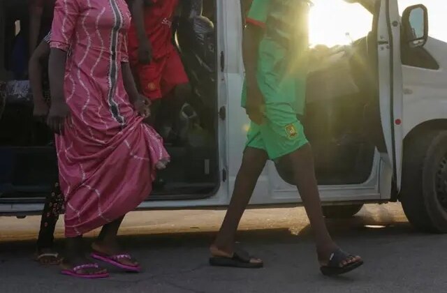 Yolcu otobüsüne düzenlenen saldırıda 28 kişi kaçırıldı