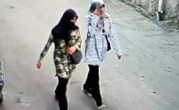 Yüzlerini eşarpla gizleyen anne-kız, girdikleri evlerden altın ve ziynet eşyası çaldı