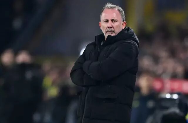 1 aylık bekleyişe değiyor! Beşiktaş’tan üst üste dört transfer birden