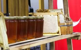 1 kilosu 558 bin TL! Dünyanın en pahalı balı Türkiye’nin tuz şehrinden çıktı