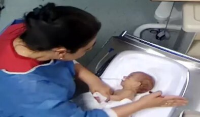 5 günlük bebeği engelli bırakan vicdansız hemşire teslim oldu