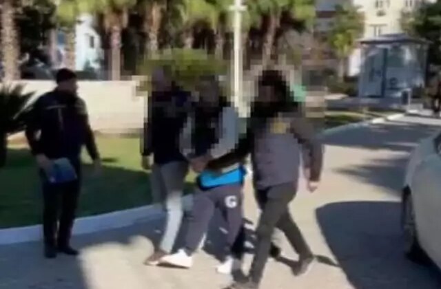 5 yıllık köşe kapmaca sonuçlandı: 543 yıllık cezası olan firari Antalya’da yakalandı