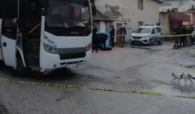 7 çocuğunun annesini sokak ortasında katletti