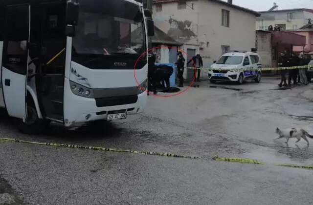 7 çocuğunun annesini sokak ortasında katletti